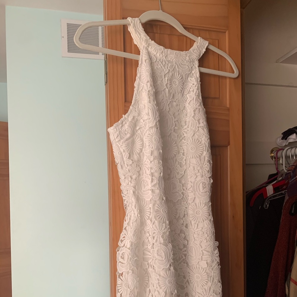 White Lulu’s lace dress. Size medium.